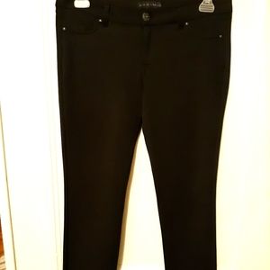 Almost Famous Skinny Pants